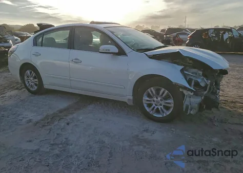 2012 Nissan Altima Base z USA, uszkodzony, nr VIN 1N4AL2AP4CC148342